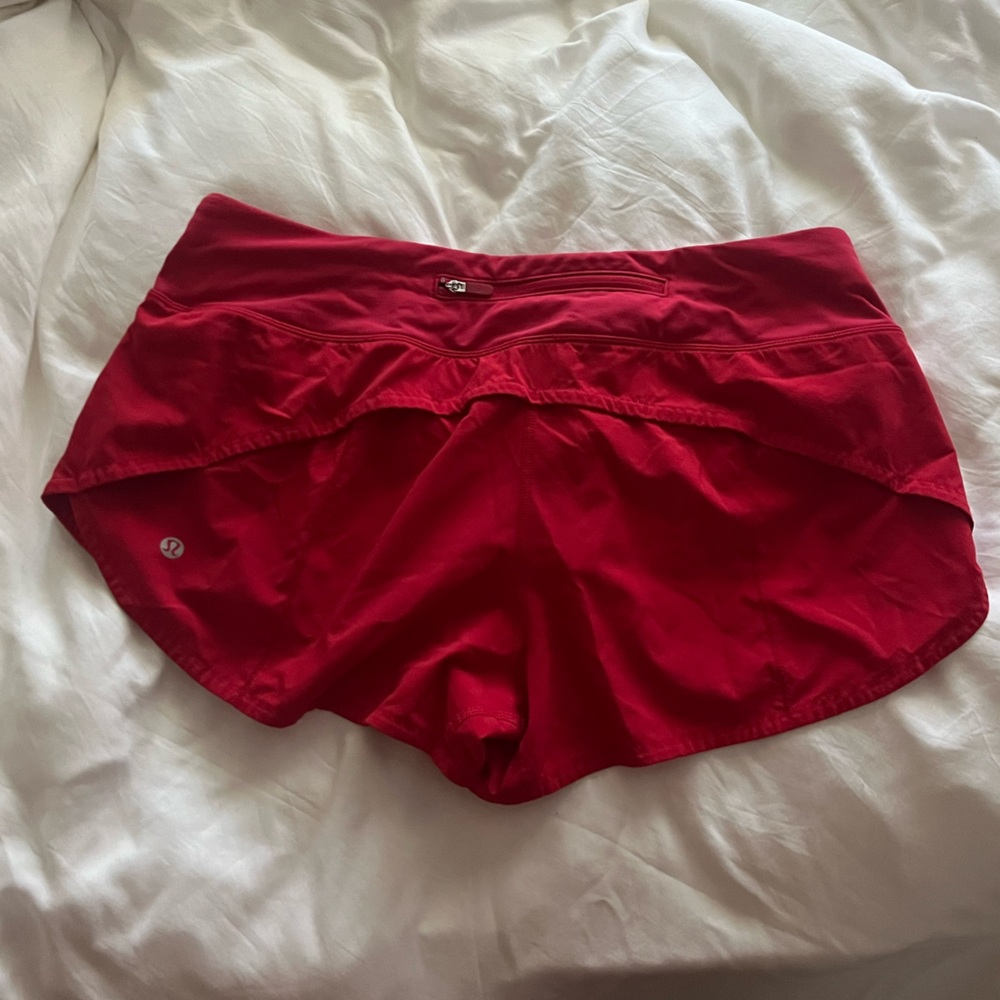 ADORABLE cherry red speed up lululemon shorts!!